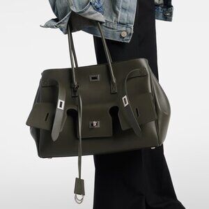 Balenciaga Bel Air Medium Flap Leather Tote Bag Green. Like new.